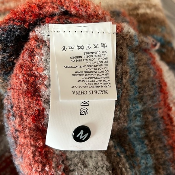 Kasinong NWT men’s sweater size medium - Picture 5 of 8